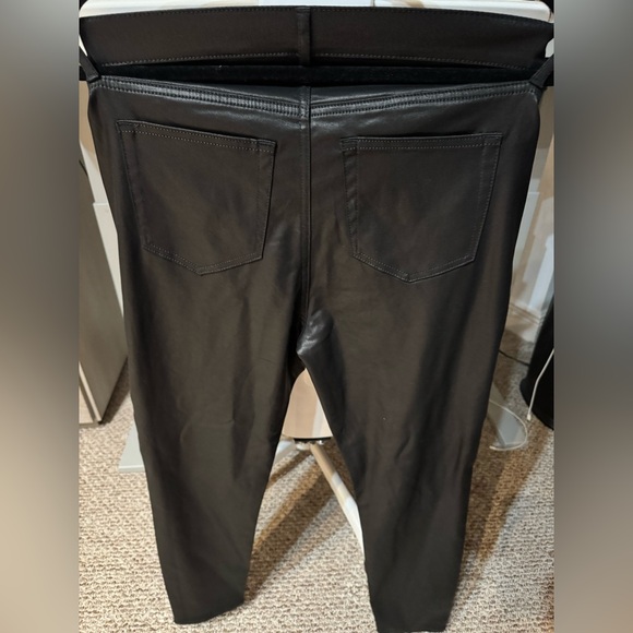 Petite Coated High Rise Skinny Jeans in Black - Picture 3 of 3